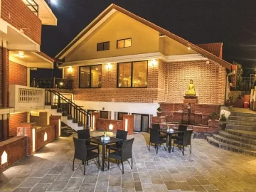 Hotel Himalayan Villa